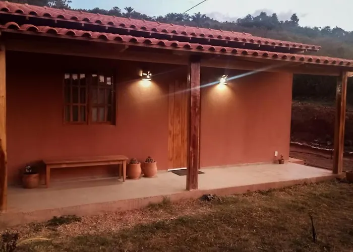Vila Sincora - Chale Para 4 Pessoas Com Cozinha A 2 Km Da Portaria Da Cachoeira Do Buracao